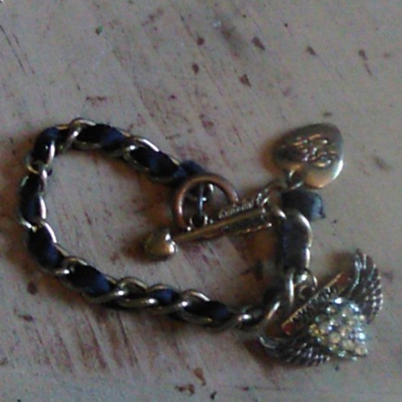 Betsey Johnson necklace bundle - Picture 7 of 12